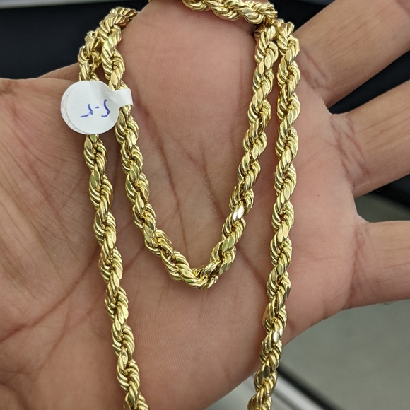 10kt real gold rope chain 5.5mm 22 inch - Picture 9 of 12